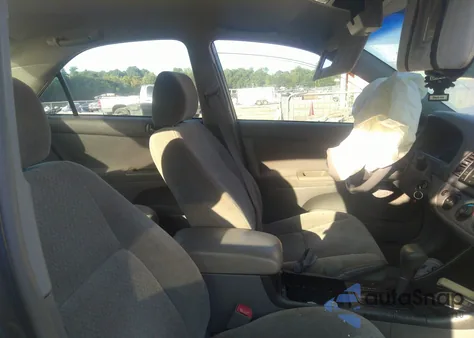 2004 Toyota Camry Le из США, поврежденный, VIN 4T1BE32K84U875315